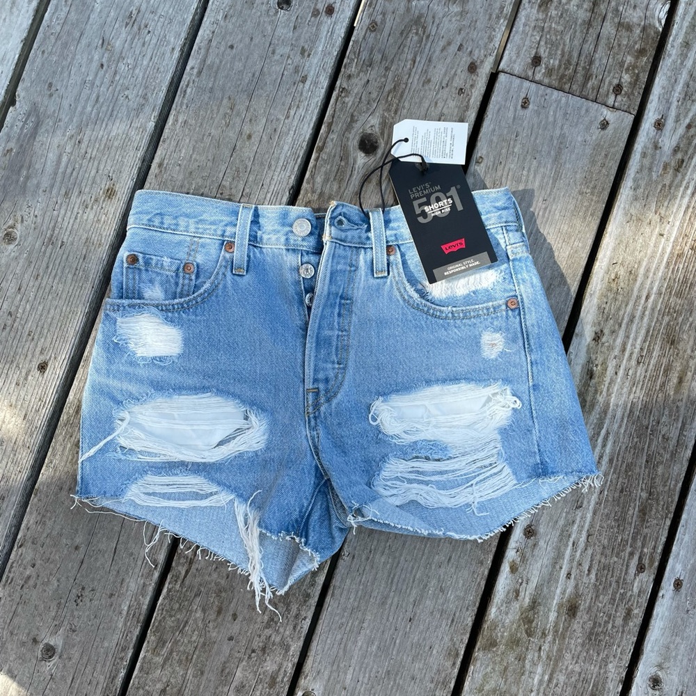 Levi’s 501 shorts